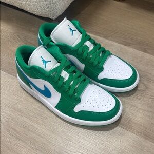 Lucky 🍀 Jordan Green and White Womens Sneakers